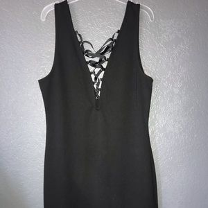 Crossed v-neck mini dress
